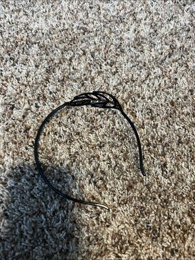 Girls’ Black Decorative Leaf Headband